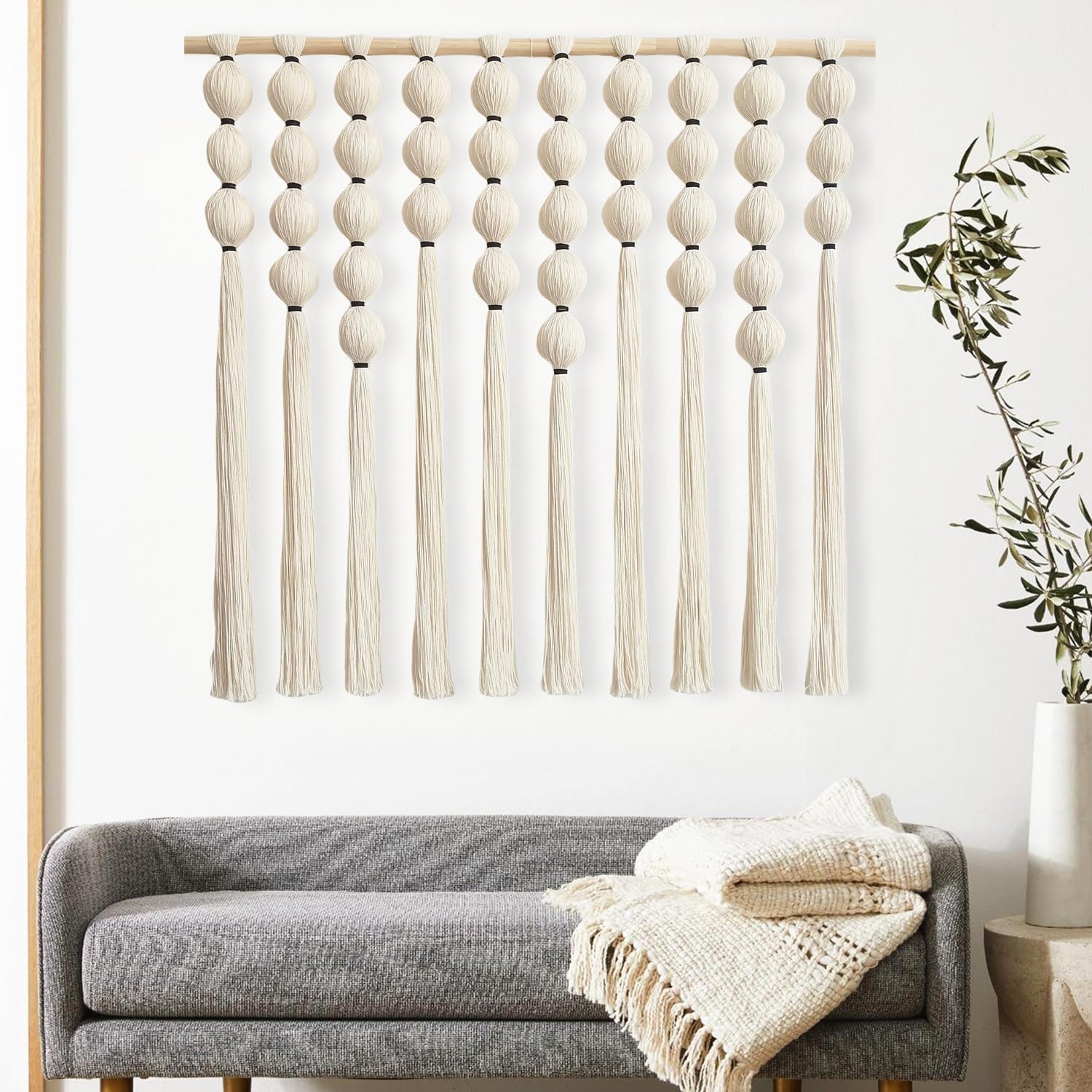 RUIZHIXUAN Large Macrame Wall Hanging Macrame Ball Wall Hangings Tapestry Cotton Textile Boho Wall Decor Art Bohemian headboard Handwoven 39" Wx38” L(Cream)