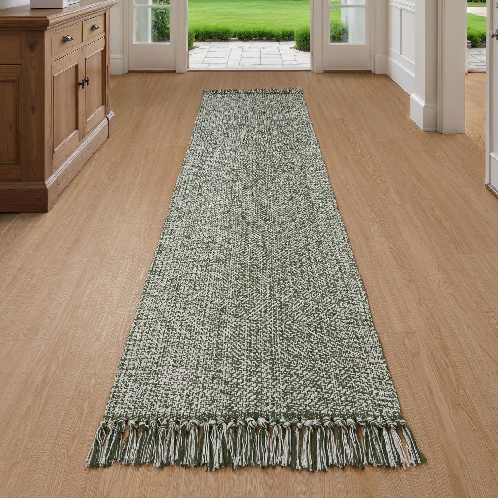 Collive Comfy Area Rug 4' x 6', Tan/Cream Woven Cotton Bedroom Rugs, Modern Indoor Accent Rug Floor Carpet with Tassel for Living Room, Nursery Room, Dining Room, Bedside, Office, Patio Decor
