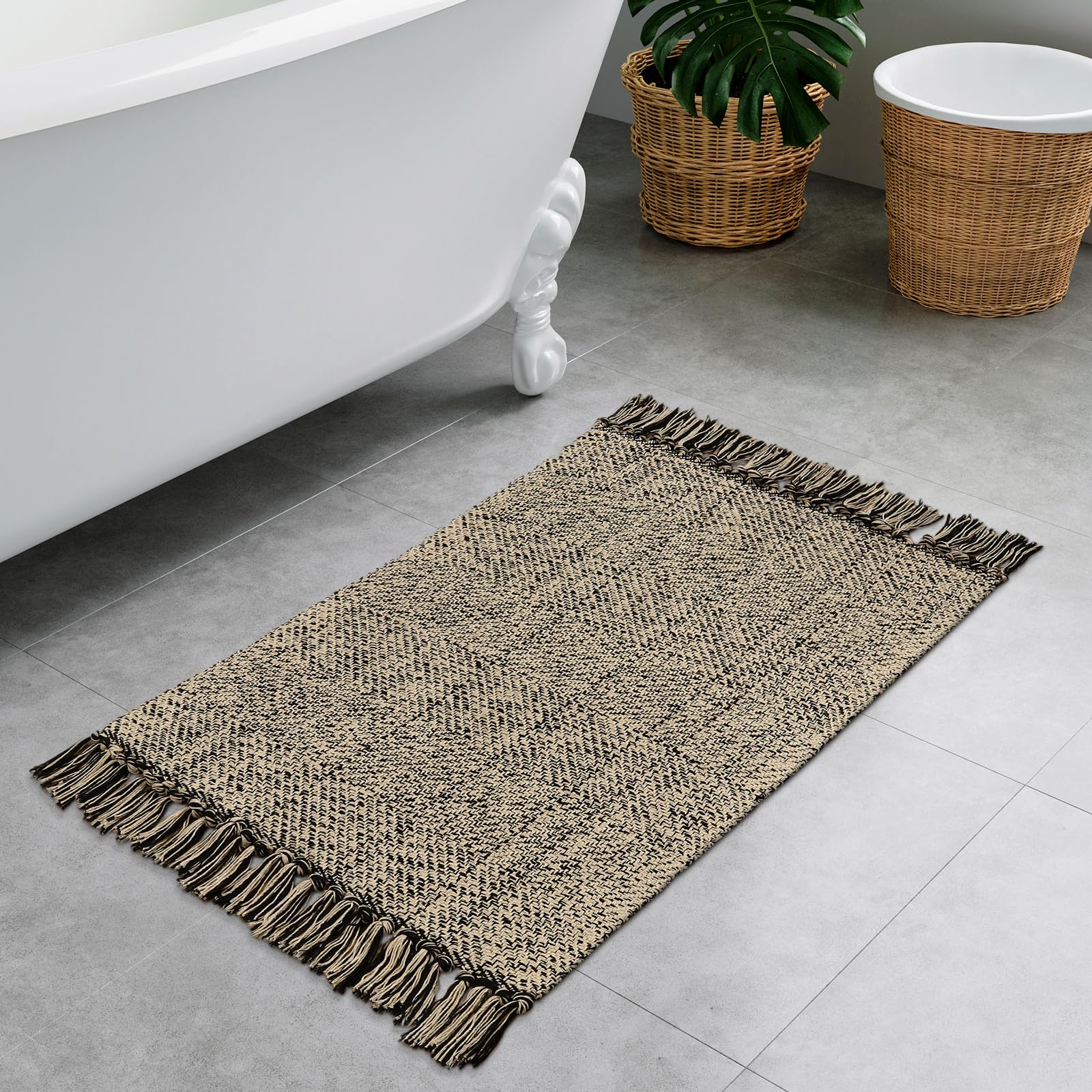 Collive Washable Area Rug 3' x 5', Modern Woven Kitchen Rugs, Tan/Cream Braided Cotton Rug Indoor Door Mat Throw Carpet for Entryway Living Room Nursery Mudroom Laundry Room