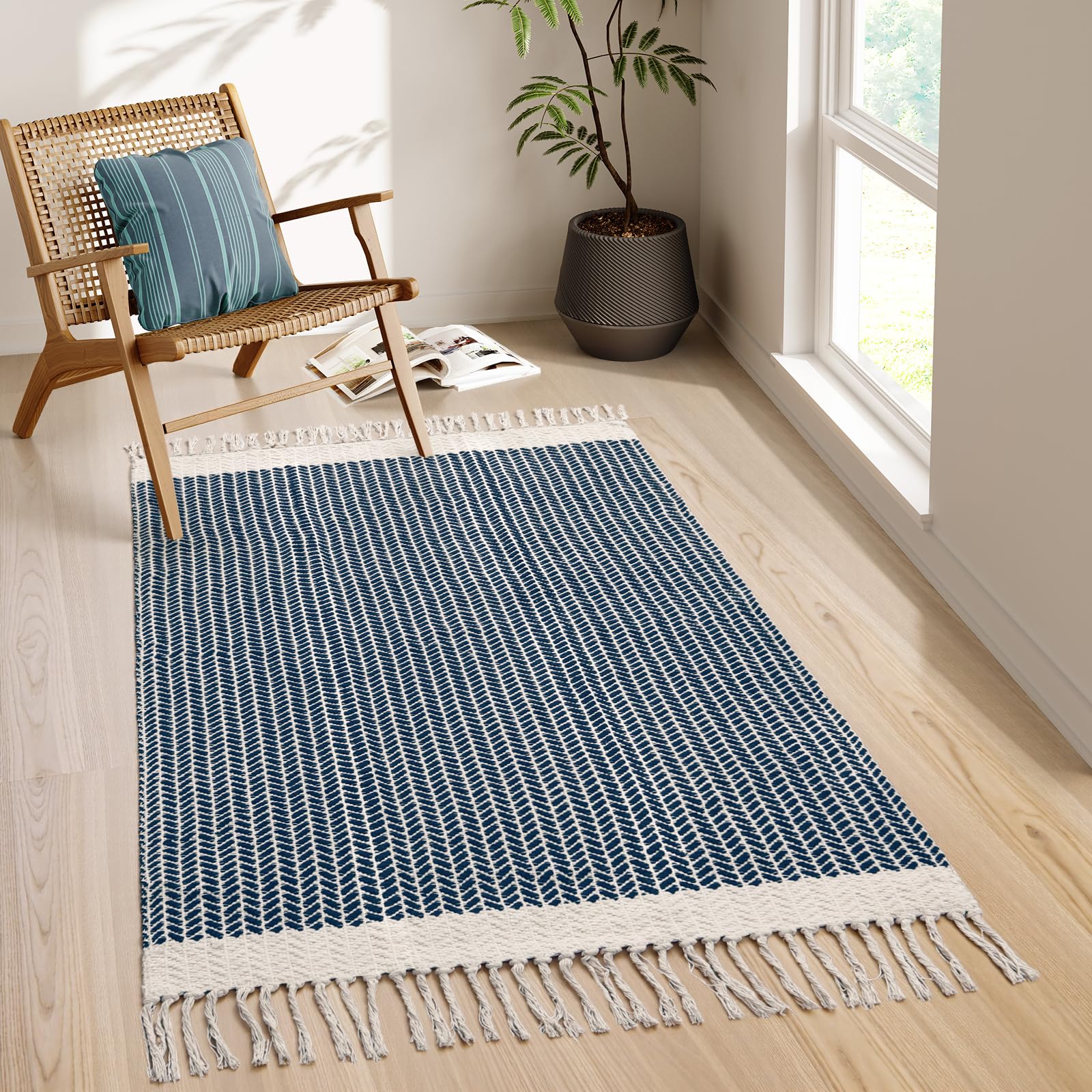 Lahome Belle Boho Entryway Rug, 3x5 Rugs for Bedroom Lightweight Washable Throw Rug Woven Cotton Bathroom Carpet with Tassels, Farmhouse Black and White Rugs for Living Room Kitchen Office Dorm