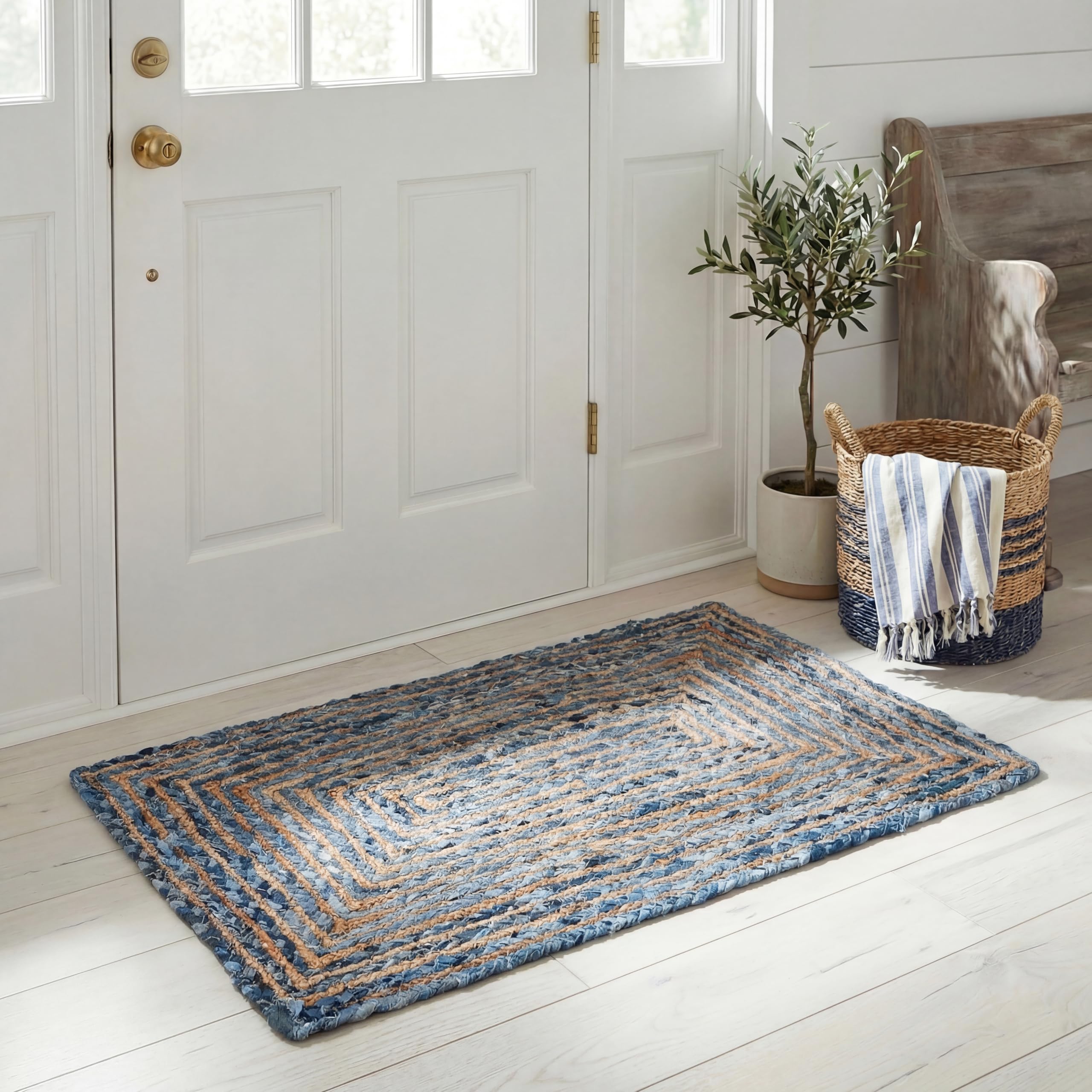 SAFAVIEH Area Rug 2x3 - Cape Cod Collection - Beige & Multi, Handmade Jute & Cotton, Woven Braided Design (CAP202B)