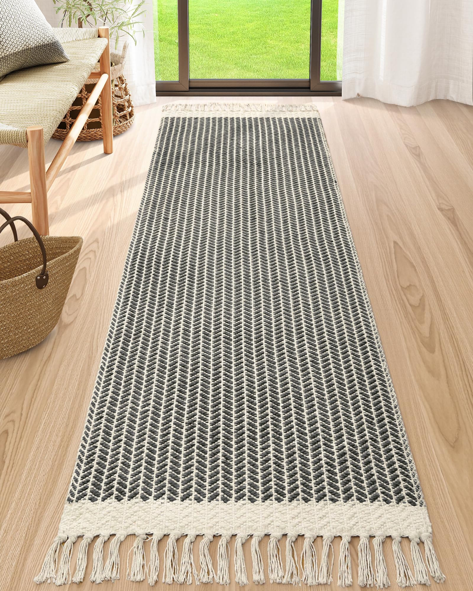 Lahome Belle Boho Entryway Rug, 3x5 Rugs for Bedroom Lightweight Washable Throw Rug Woven Cotton Bathroom Carpet with Tassels, Farmhouse Black and White Rugs for Living Room Kitchen Office Dorm